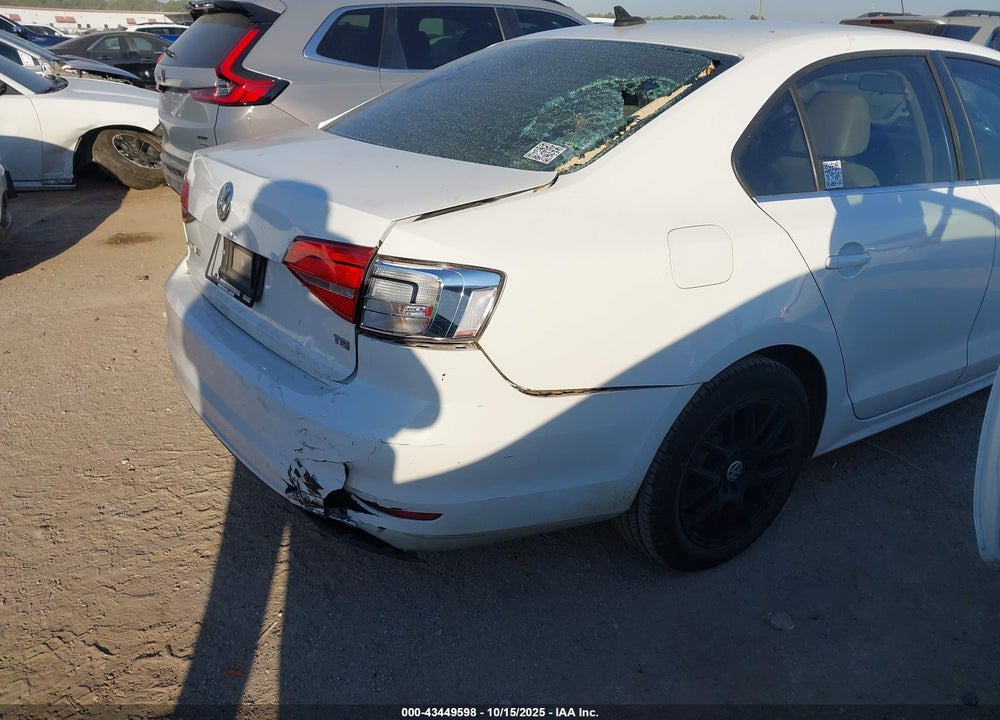 2015 VOLKSWAGEN JETTA VIN: 3VWD07AJ5FM289297