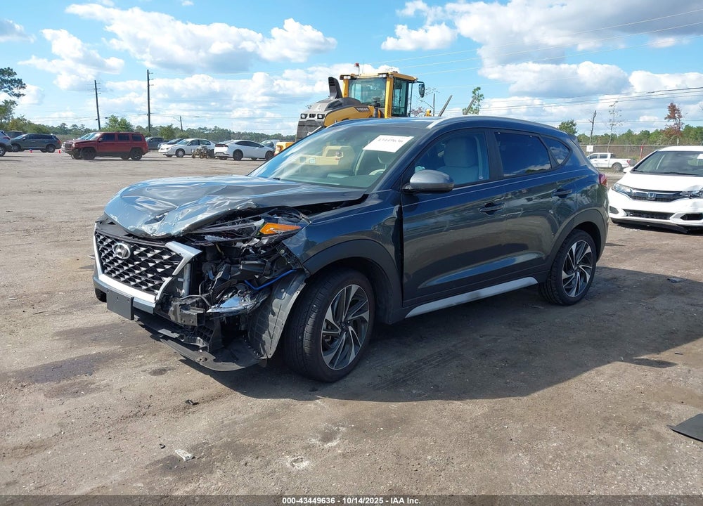 2021 HYUNDAI TUCSON VIN: KM8J3CAL3MU318100