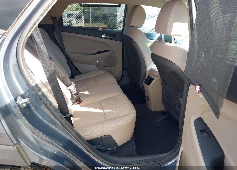 2021 HYUNDAI TUCSON VIN: KM8J3CAL3MU318100