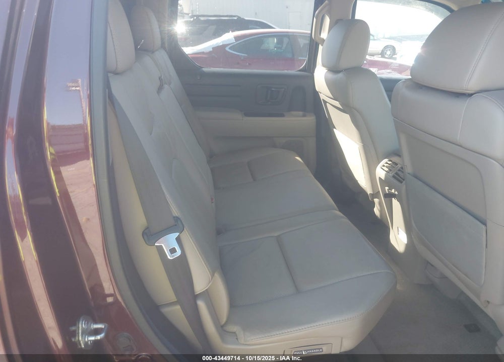2010 HONDA RIDGELINE VIN: 5FPYK1F55AB006683