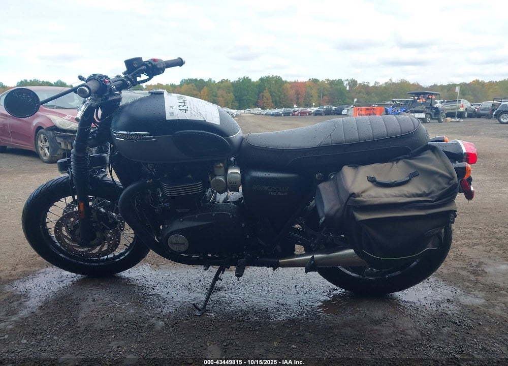 2022 TRIUMPH MOTORCYCLE BONNEVILLE T120/BLACK VIN: SMTD40HL5NTAY7473