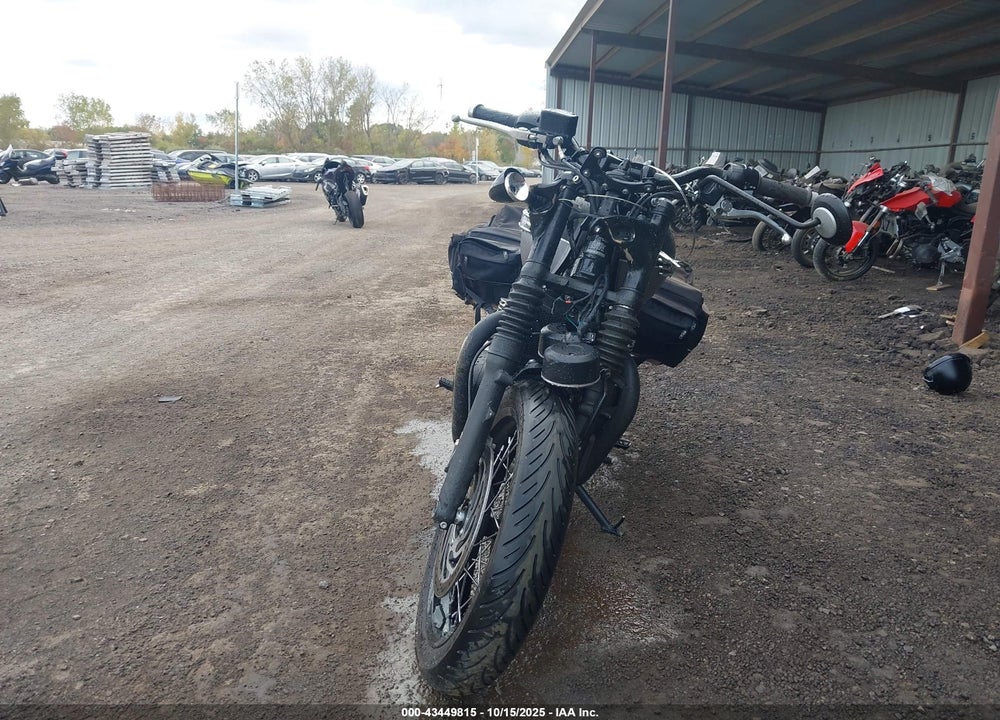 2022 TRIUMPH MOTORCYCLE BONNEVILLE T120/BLACK VIN: SMTD40HL5NTAY7473
