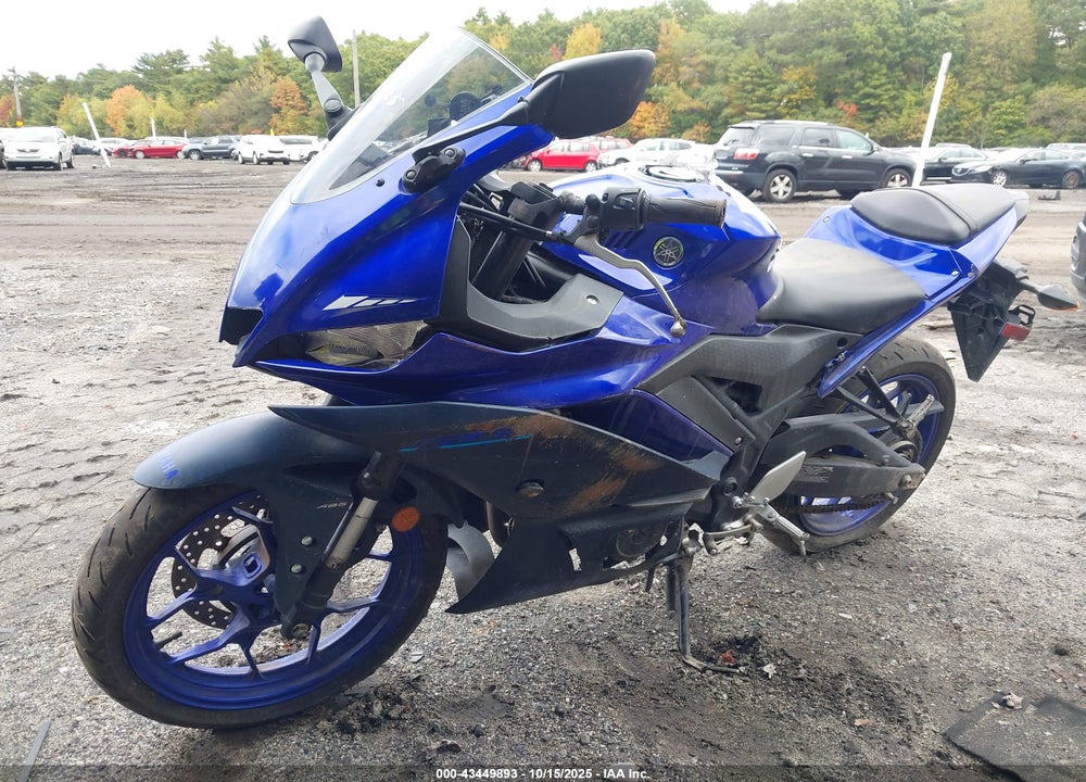 2023 YAMAHA YZFR3 A VIN: MH3RH18Y9PK011465