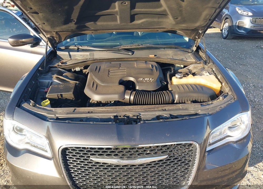 2016 CHRYSLER 300 VIN: 2C3CCAAG9GH175458