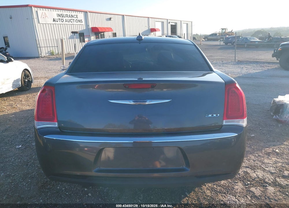 2016 CHRYSLER 300 VIN: 2C3CCAAG9GH175458