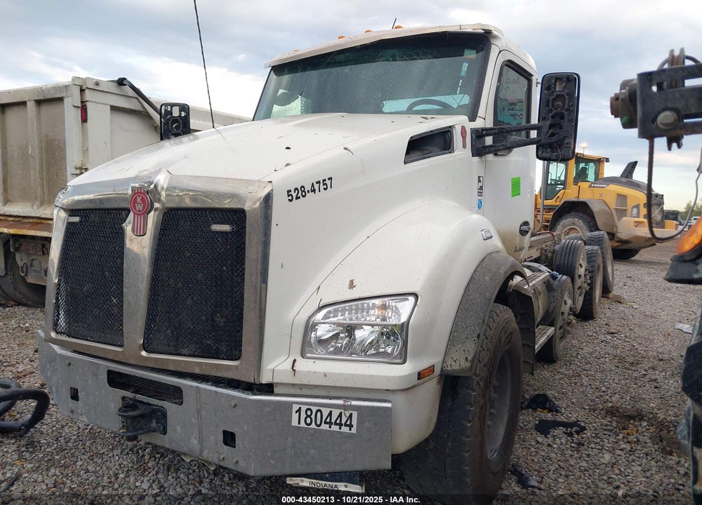 2025 KENWORTH T880 VIN: 1NKZXPTX8SJ100489