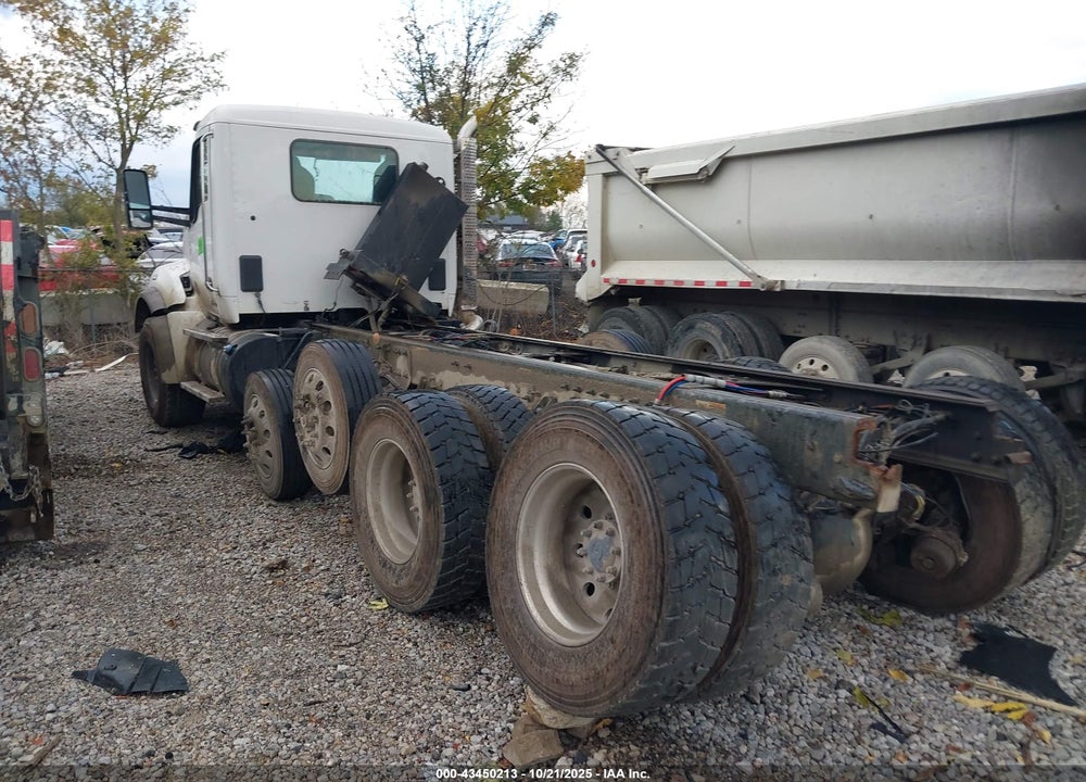 2025 KENWORTH T880 VIN: 1NKZXPTX8SJ100489