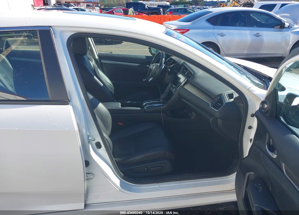 2017 HONDA CIVIC TOURING VIN: 19XFC1F9XHE213067