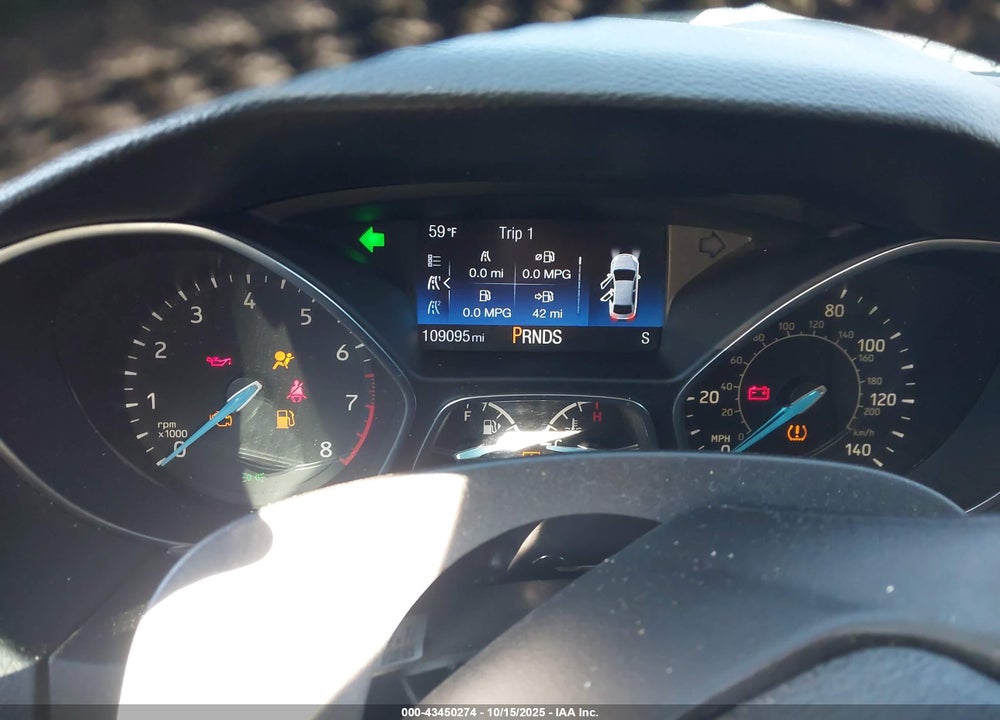 2015 FORD FOCUS SE VIN: 1FADP3K29FL372348
