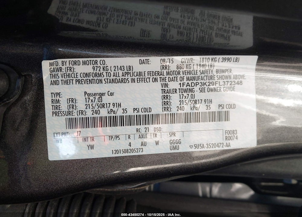 2015 FORD FOCUS SE VIN: 1FADP3K29FL372348