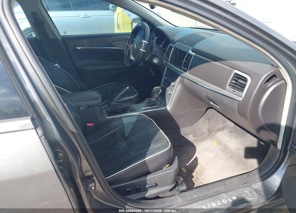 2011 LINCOLN MKZ VIN: 3LNHL2JCXBR764385