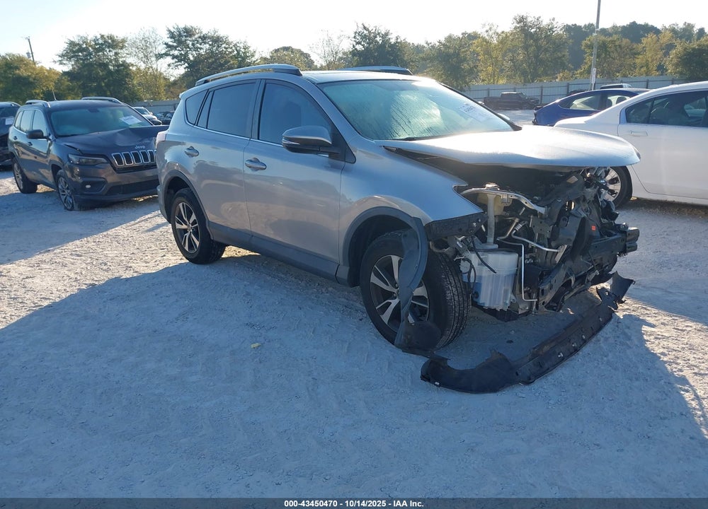 2016 TOYOTA RAV4 XLE VIN: 2T3WFREV5GW268243