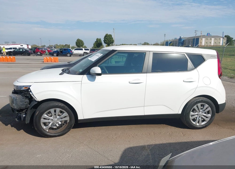 2021 KIA SOUL LX VIN: KNDJ23AU3M7797455
