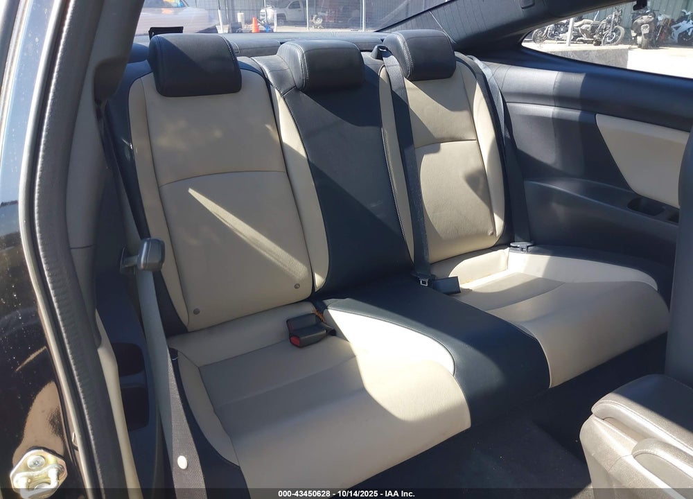 2017 HONDA CIVIC TOURING VIN: 2HGFC3B90HH352065