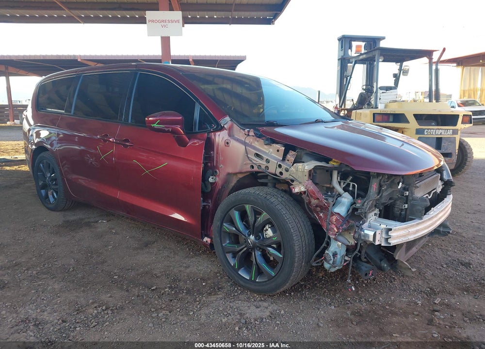 2019 CHRYSLER PACIFICA TOURING PLUS VIN: 2C4RC1FG6KR732876