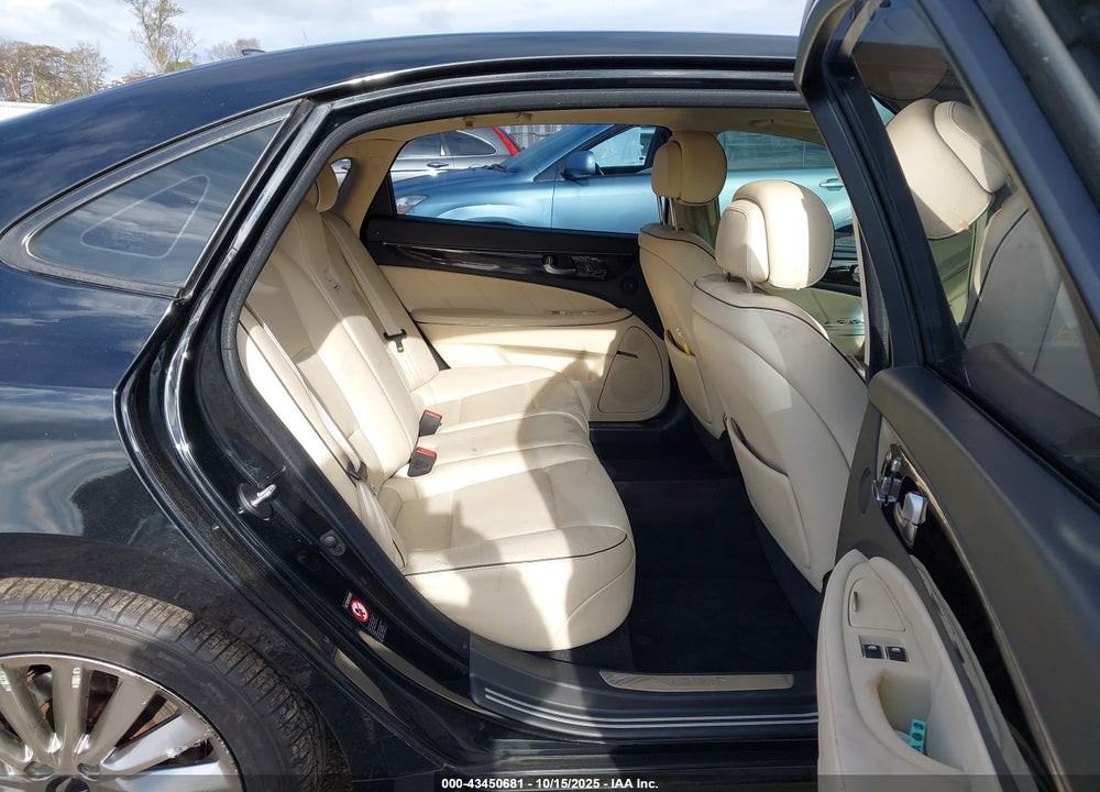 2014 HYUNDAI EQUUS SIGNATURE VIN: KMHGH4JH1EU074462