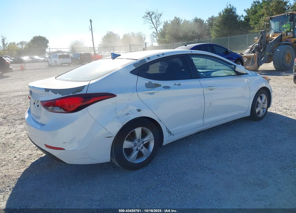 2016 HYUNDAI ELANTRA SE VIN: 5NPDH4AE8GH766308