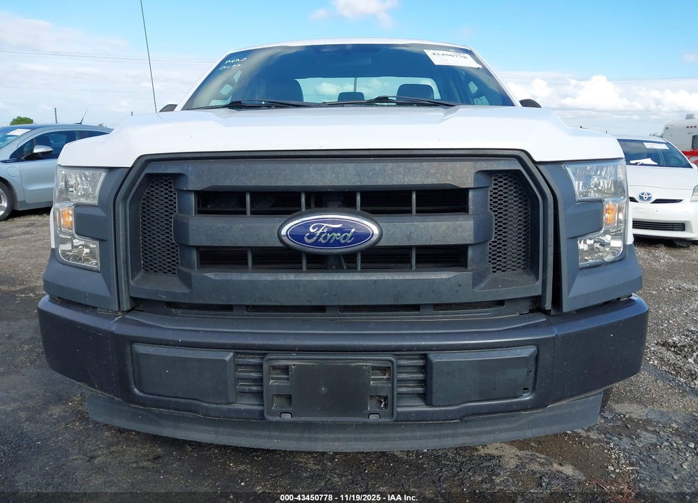 2017 FORD F-150 XL VIN: 1FTMF1C85HKC45917