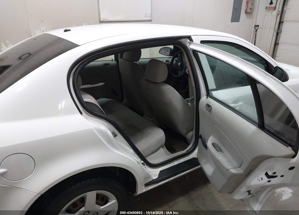 2008 CHEVROLET COBALT LS VIN: 1G1AK58F587263844
