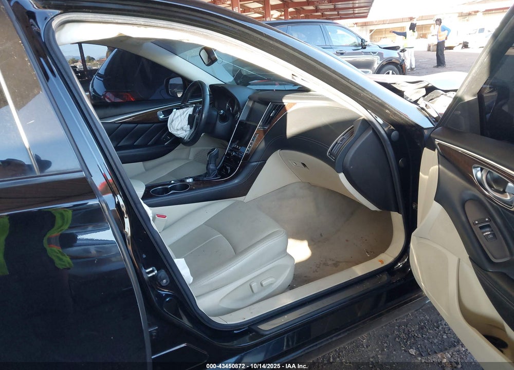 2018 INFINITI Q50 3.0T LUXE VIN: JN1EV7APXJM359252