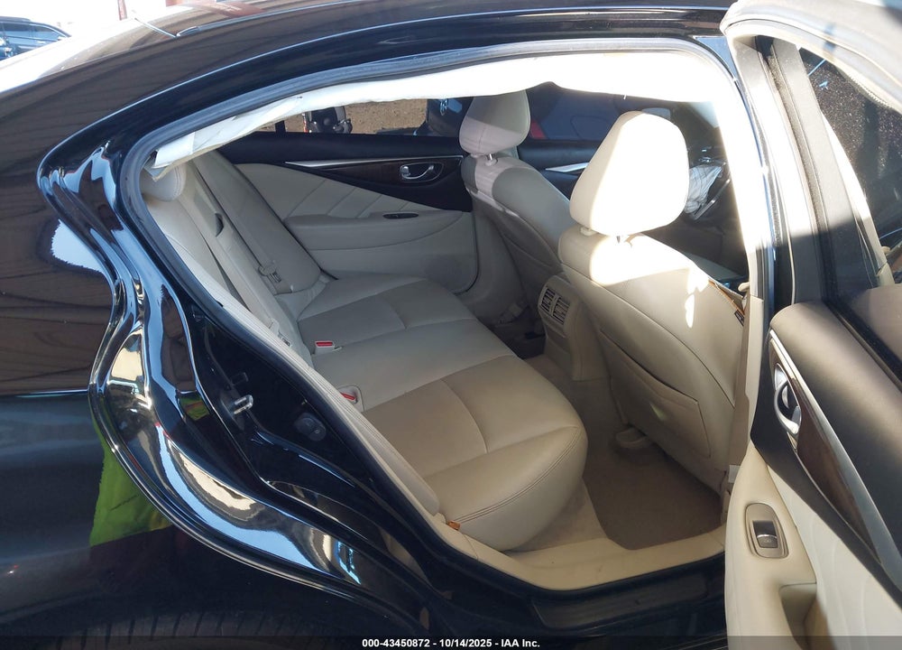 2018 INFINITI Q50 3.0T LUXE VIN: JN1EV7APXJM359252