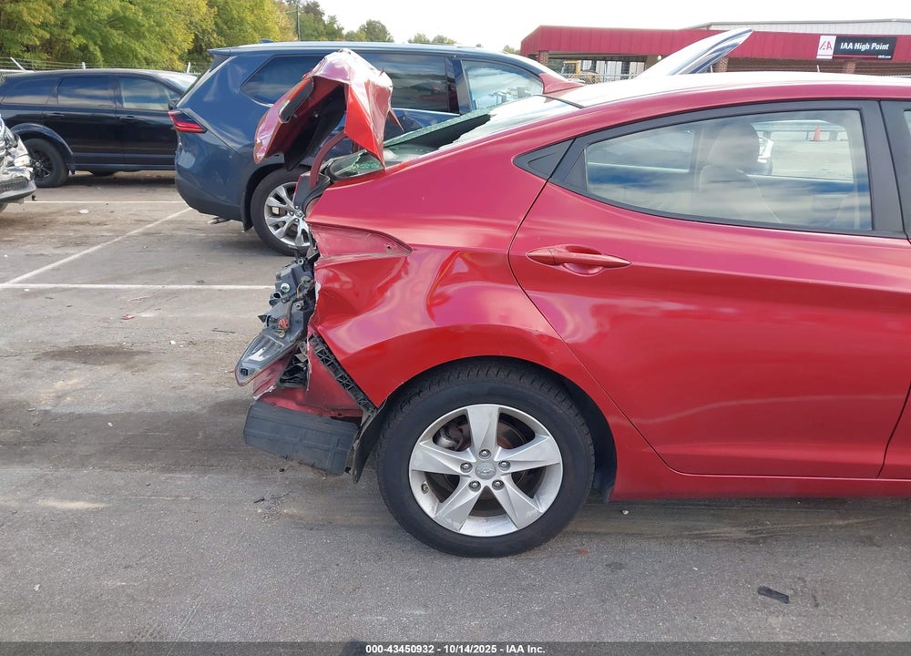 2013 HYUNDAI ELANTRA GLS VIN: 5NPDH4AE2DH331599