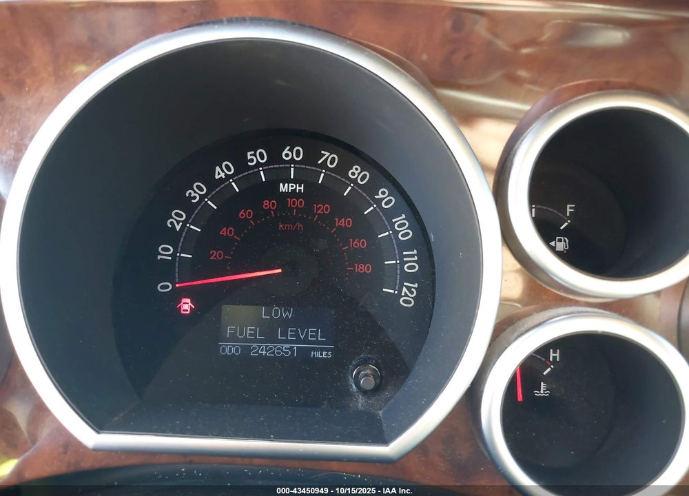 2008 TOYOTA SEQUOIA VIN: 5TDZY68AX8S005618