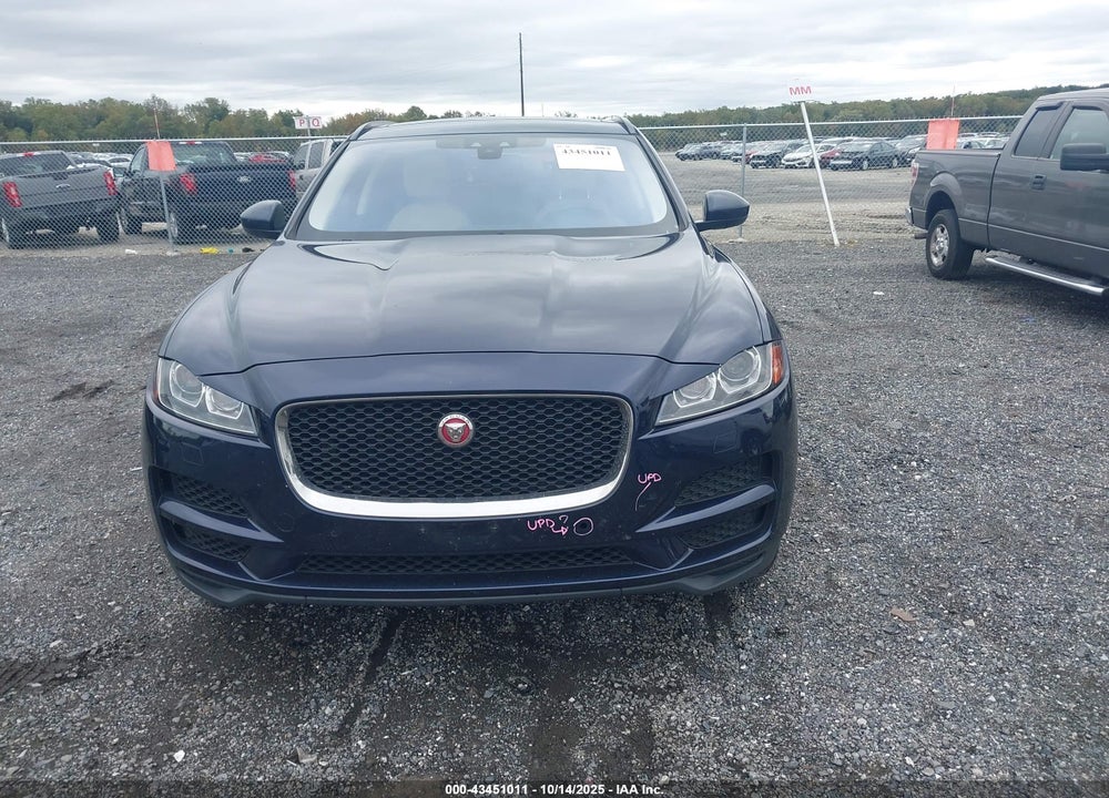 2018 JAGUAR F-PACE VIN: SADCJ2GX7JA289774