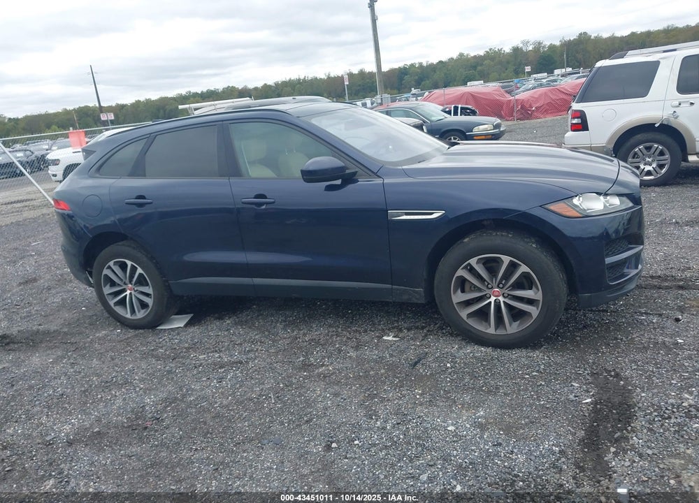 2018 JAGUAR F-PACE VIN: SADCJ2GX7JA289774