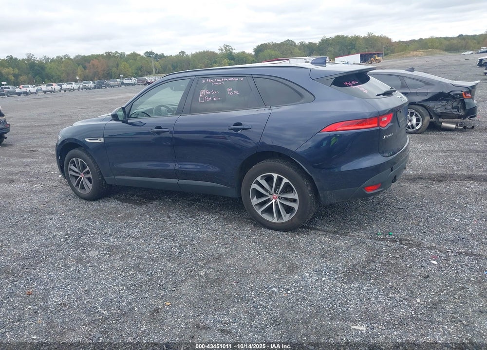 2018 JAGUAR F-PACE VIN: SADCJ2GX7JA289774