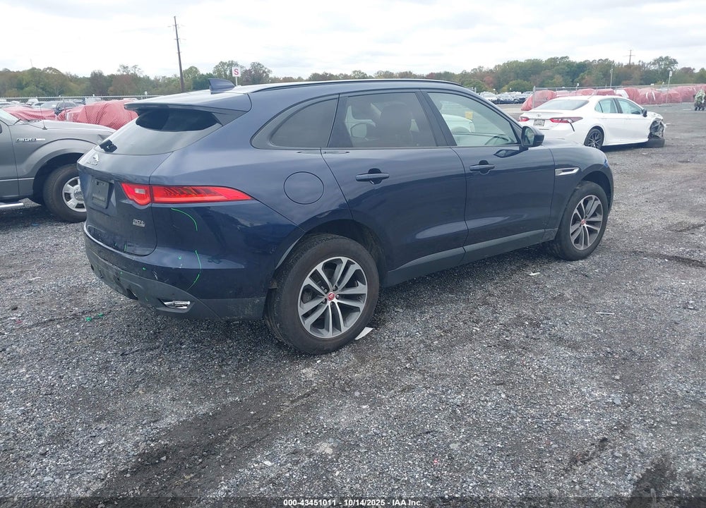 2018 JAGUAR F-PACE VIN: SADCJ2GX7JA289774