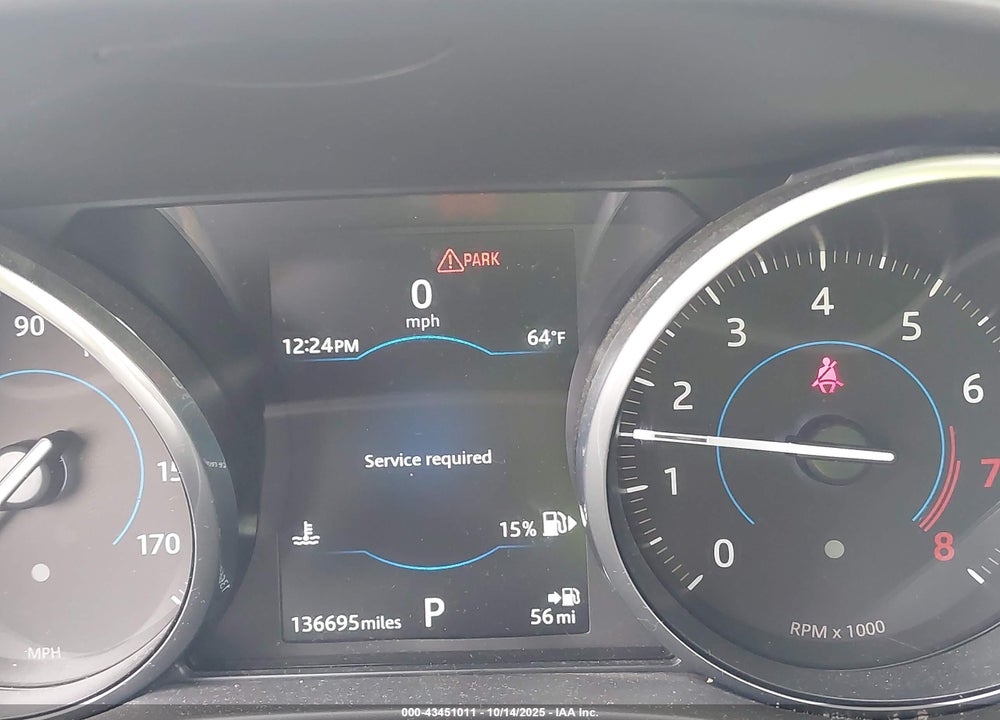 2018 JAGUAR F-PACE VIN: SADCJ2GX7JA289774