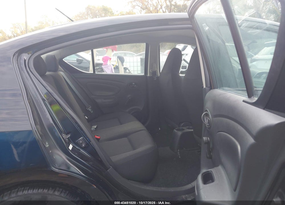 2016 NISSAN VERSA 1.6 S+ VIN: 3N1CN7AP5GL834848