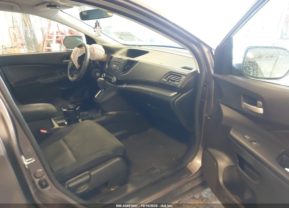 2015 HONDA CR-V LX VIN: 5J6RM4H31FL062073