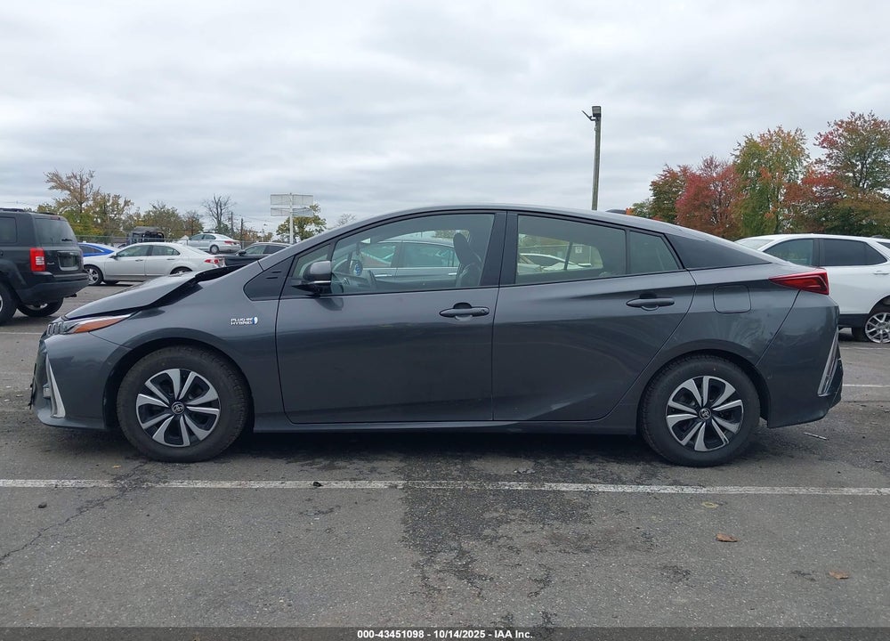 2017 TOYOTA PRIUS PRIME ADVANCED VIN: JTDKARFP4H3057326