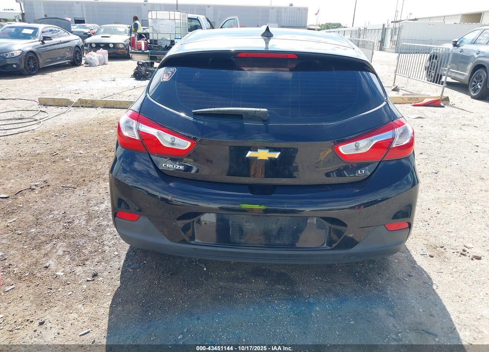 2017 CHEVROLET CRUZE LT AUTO VIN: 3G1BE6SM8HS617124