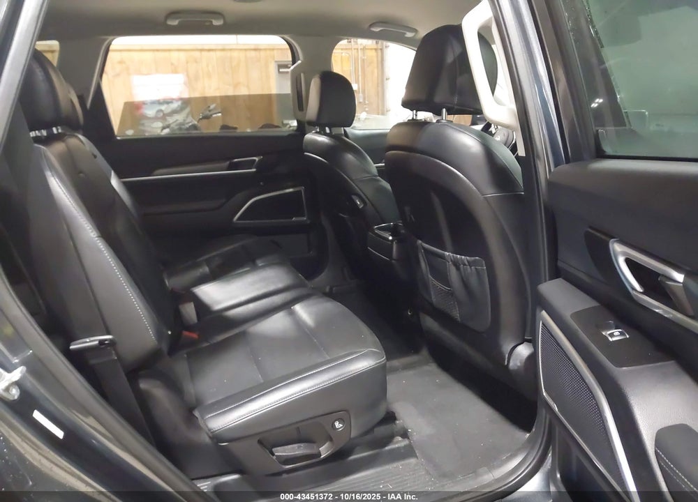 2021 KIA TELLURIDE LX VIN: 5XYP24HC9MG166709