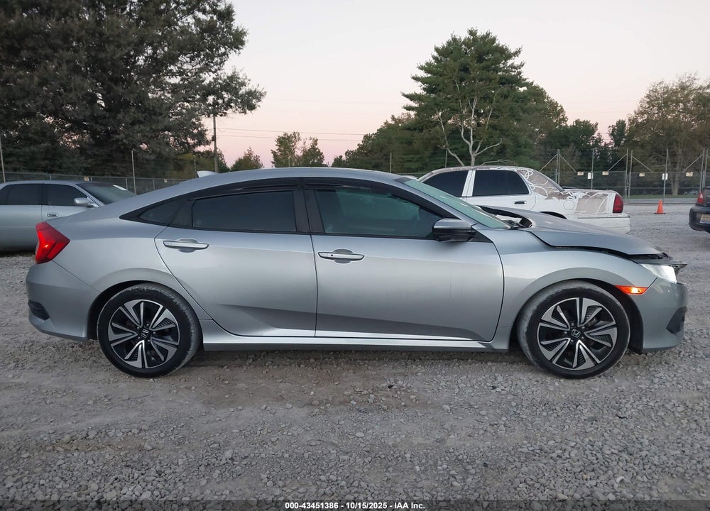 2018 HONDA CIVIC VIN: 19XFC1E37JE001813