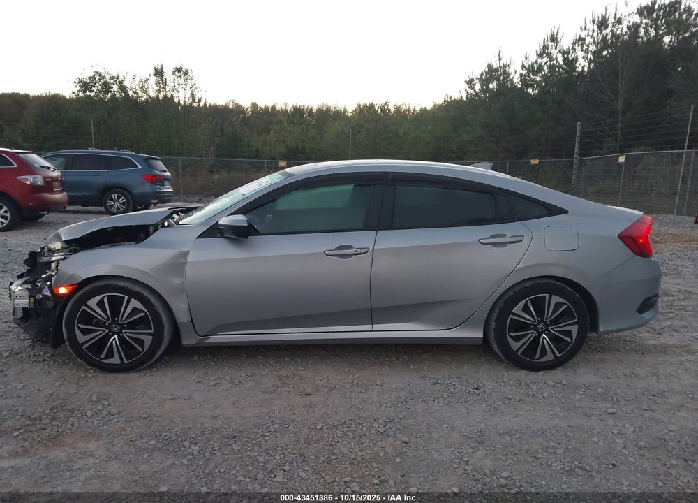 2018 HONDA CIVIC VIN: 19XFC1E37JE001813