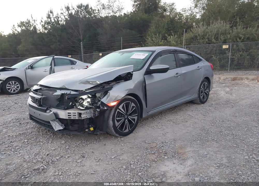 2018 HONDA CIVIC VIN: 19XFC1E37JE001813