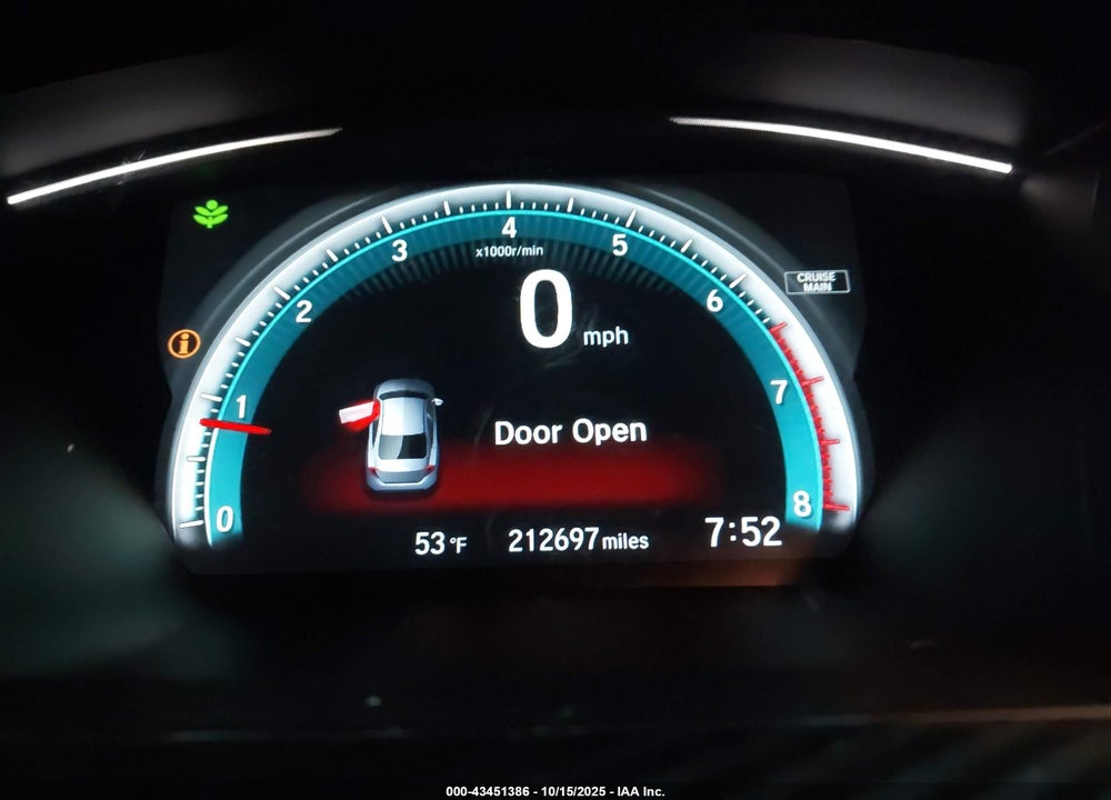 2018 HONDA CIVIC VIN: 19XFC1E37JE001813