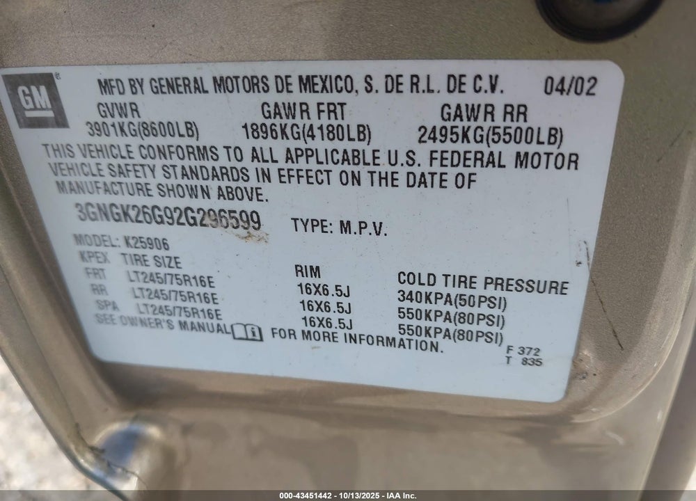 2002 CHEVROLET SUBURBAN 2500 LT VIN: 3GNGK26G92G296599