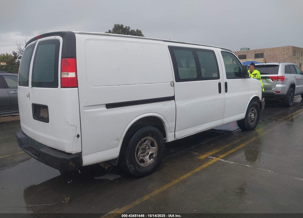 2008 CHEVROLET EXPRESS VIN: 1GCFG15X281154586