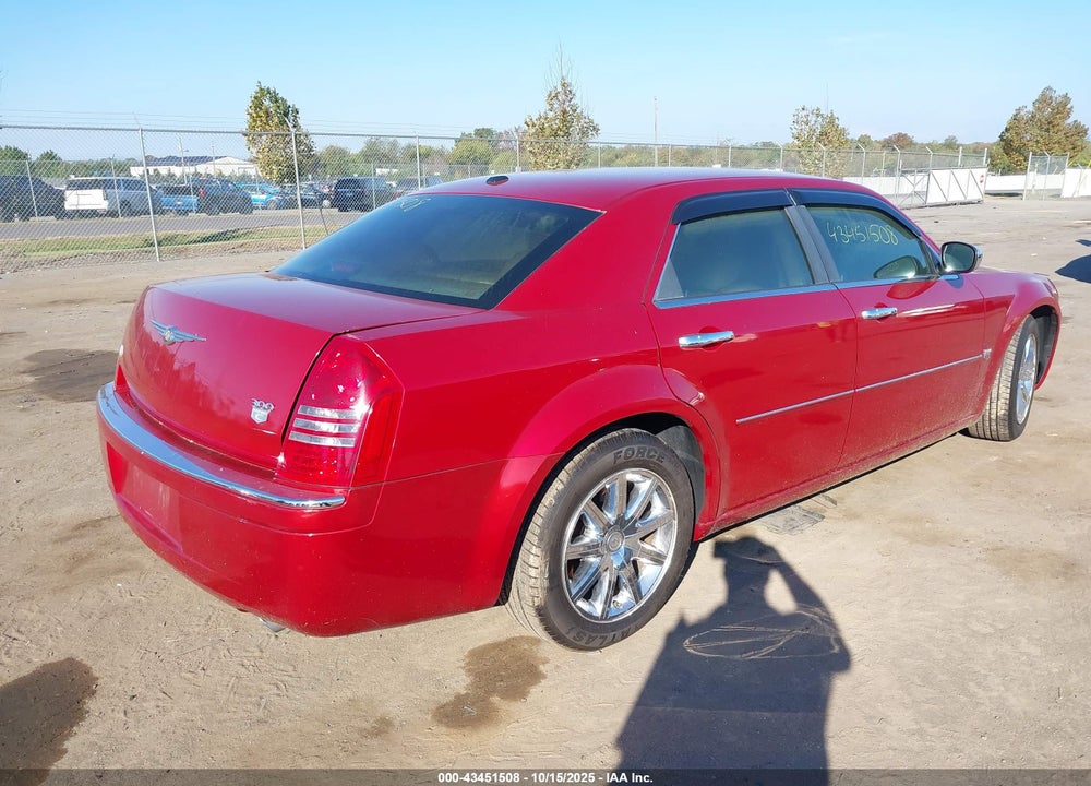 2007 CHRYSLER 300C VIN: 2C3KA63H07H897115