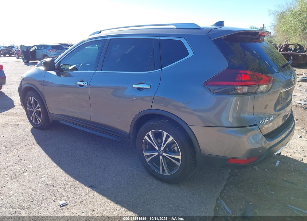 2019 NISSAN ROGUE SV VIN: JN8AT2MT5KW268753