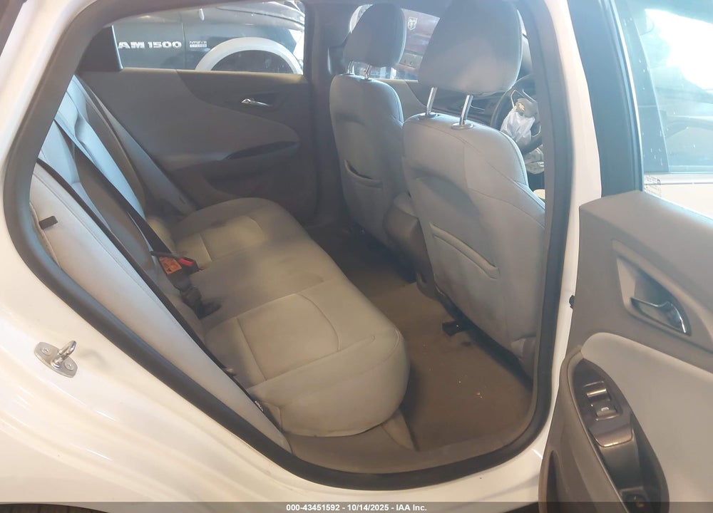 2017 CHEVROLET MALIBU VIN: 1G1ZC5ST1HF216072