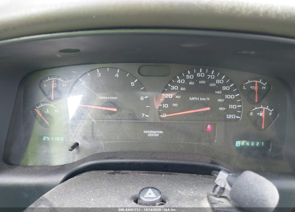 2003 DODGE DAKOTA SPORT/SXT VIN: 1D7HG38N83S296352