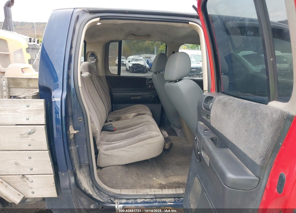 2003 DODGE DAKOTA SPORT/SXT VIN: 1D7HG38N83S296352