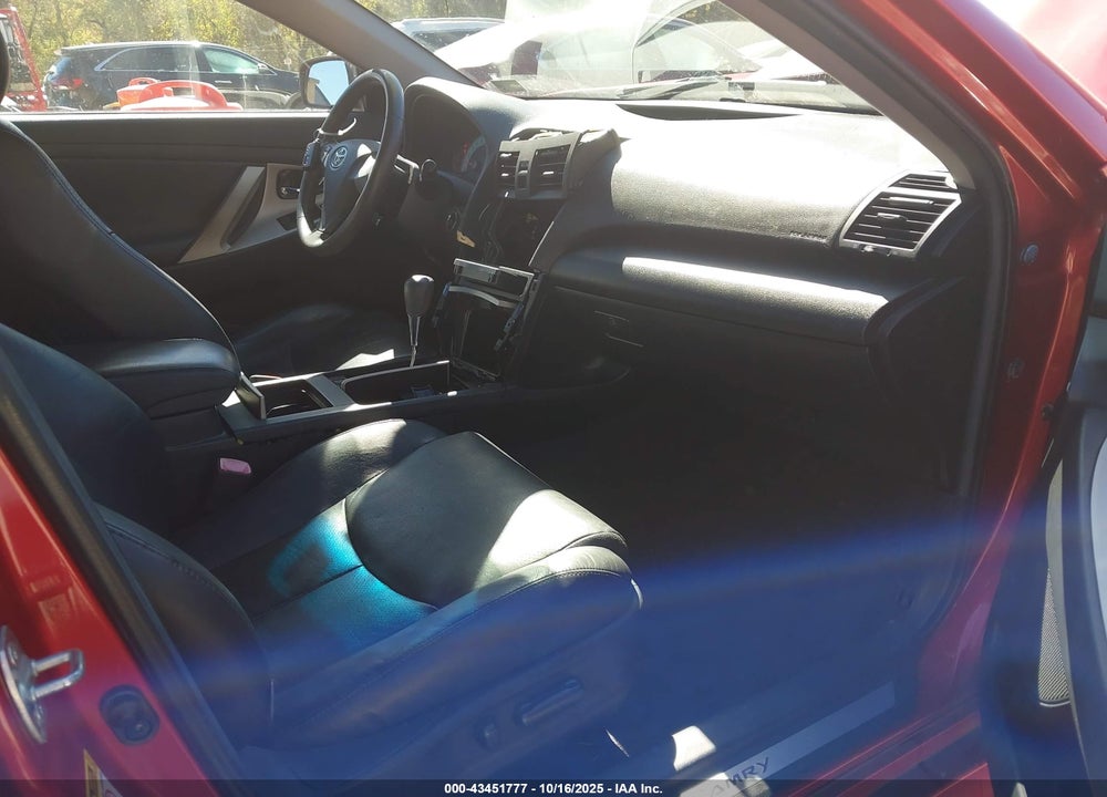 2011 TOYOTA CAMRY SE VIN: 4T1BF3EK1BU650188