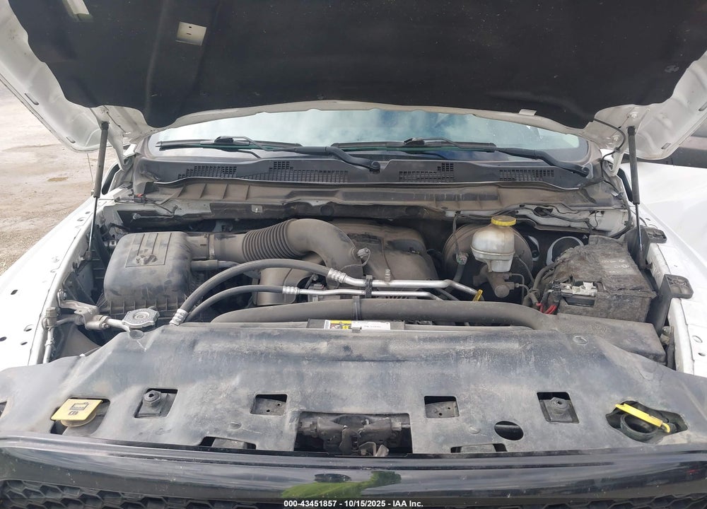 2018 RAM 1500 VIN: 1C6RR7MT2JS122883